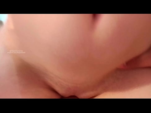 ❤️ Slapen in de kamer van mijn zus en zo werd ik wakker. Sex video at nl.goodseller.top