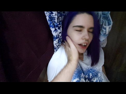 ❤️ Vond mijn zus in de kast en hielp haar klaarkomen Sex video at nl.goodseller.top
