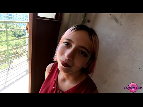 ❤️ Sensuele studente pijpt een vreemdeling in de outback - Cum On His Face Sex video at nl.goodseller.top